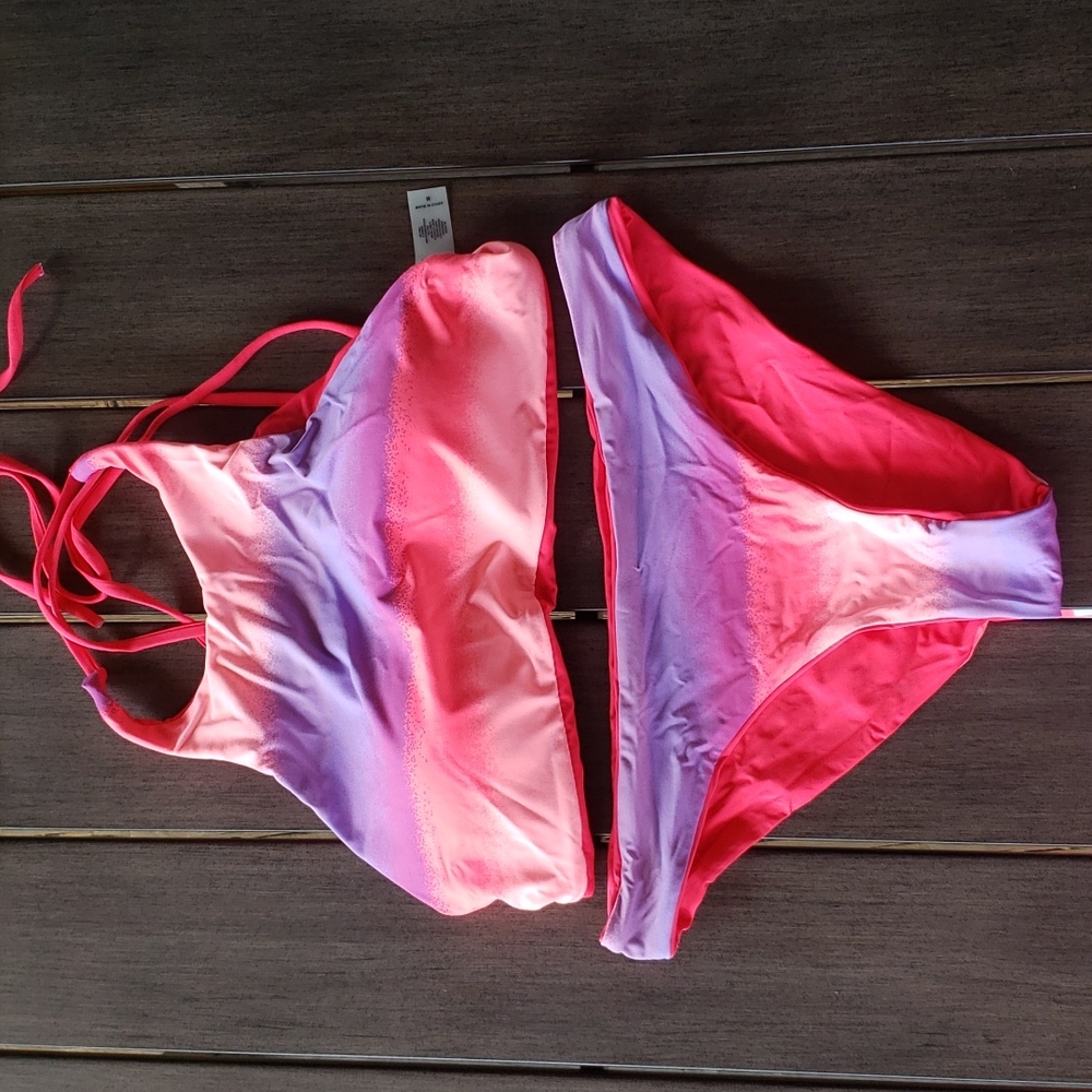 Tinibikini size medium